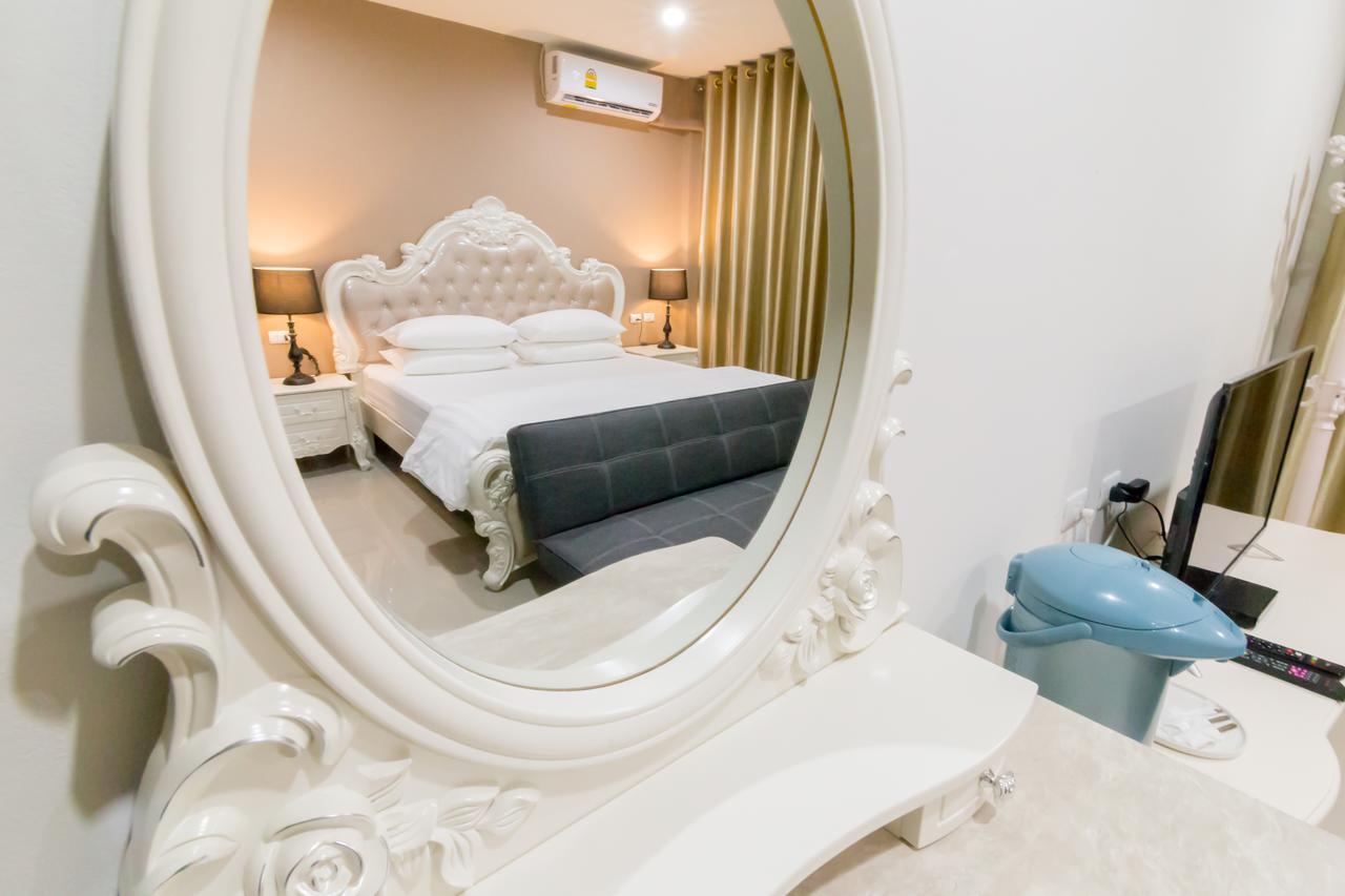Memo Residence Nai Yang Beach Kültér fotó